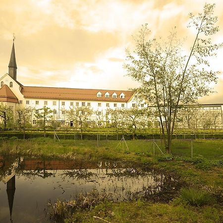 Kapuzinerhof Seminar- Und Kongresshotel Laufen Dış mekan fotoğraf